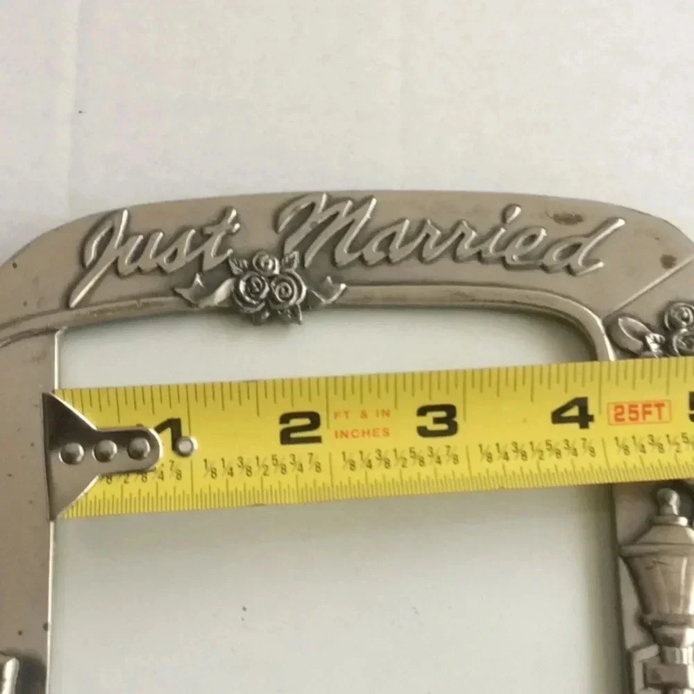 4x6 Just Married Picture Frame with Horse & Buggy
